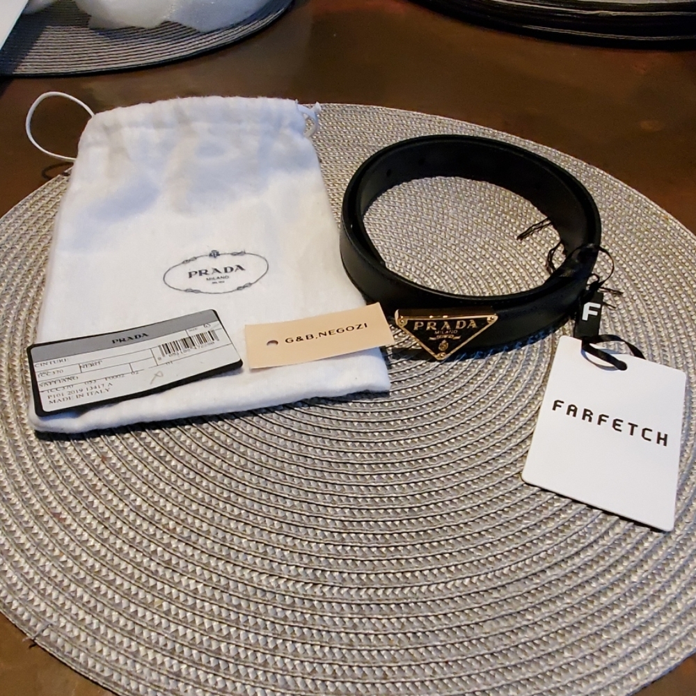 PRADA LOGO PLAQUE BELT